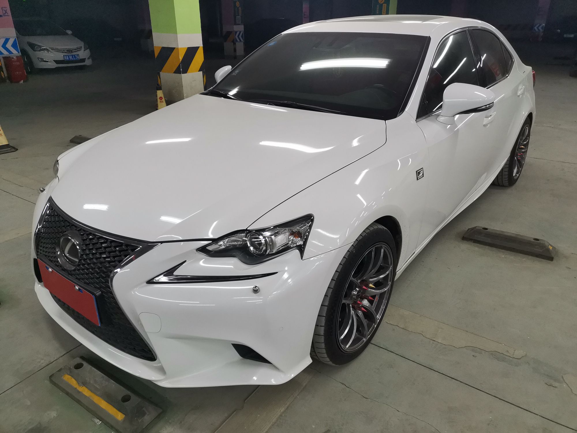 雷克萨斯is 2015款 200t f sport