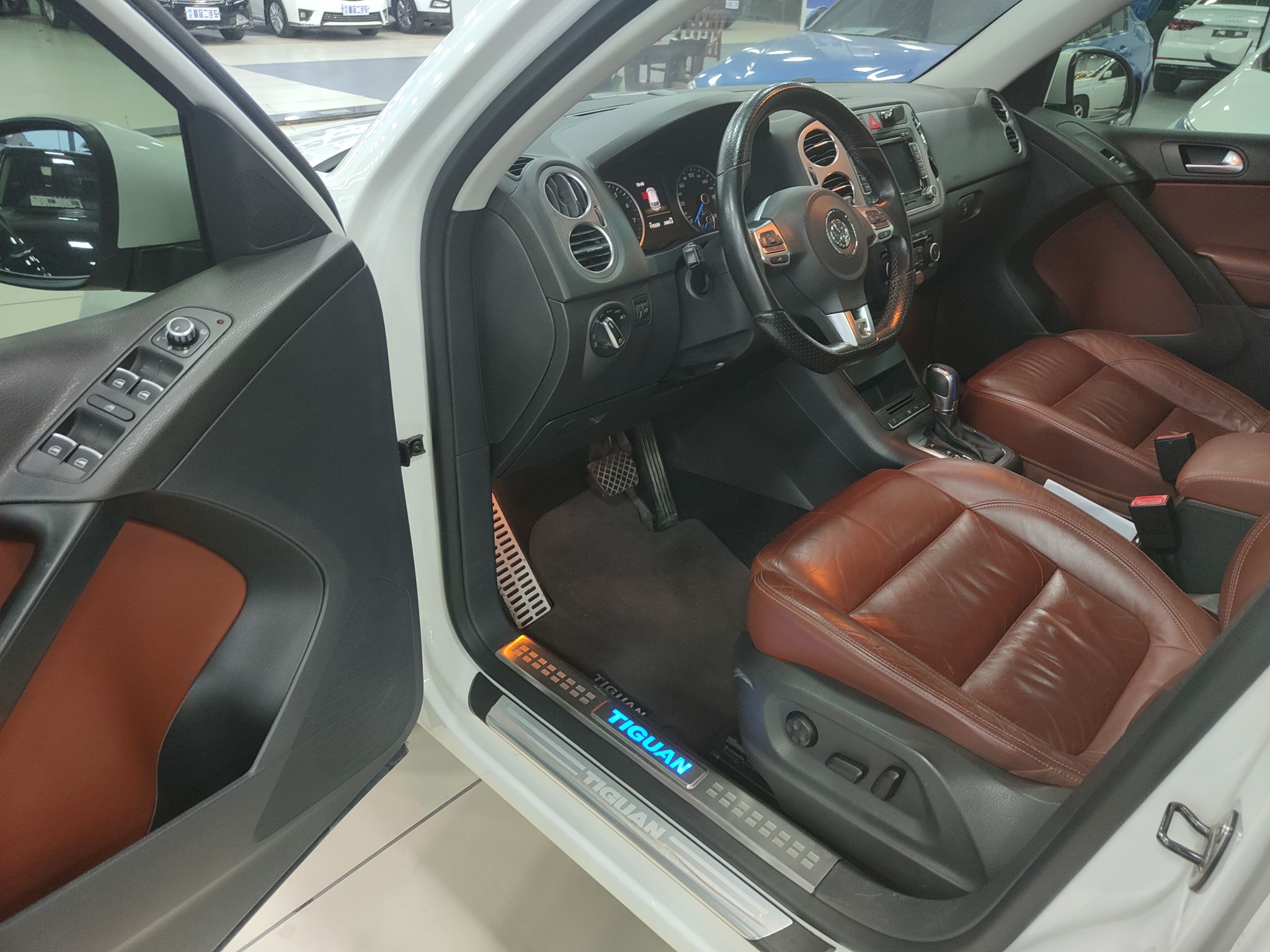大众 途观 2011款 2.0tsi r-line(进口)