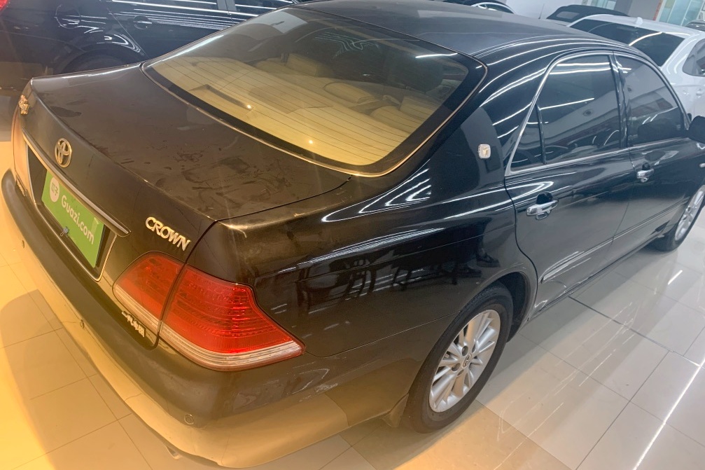 丰田 皇冠 2005款 2.5l royal