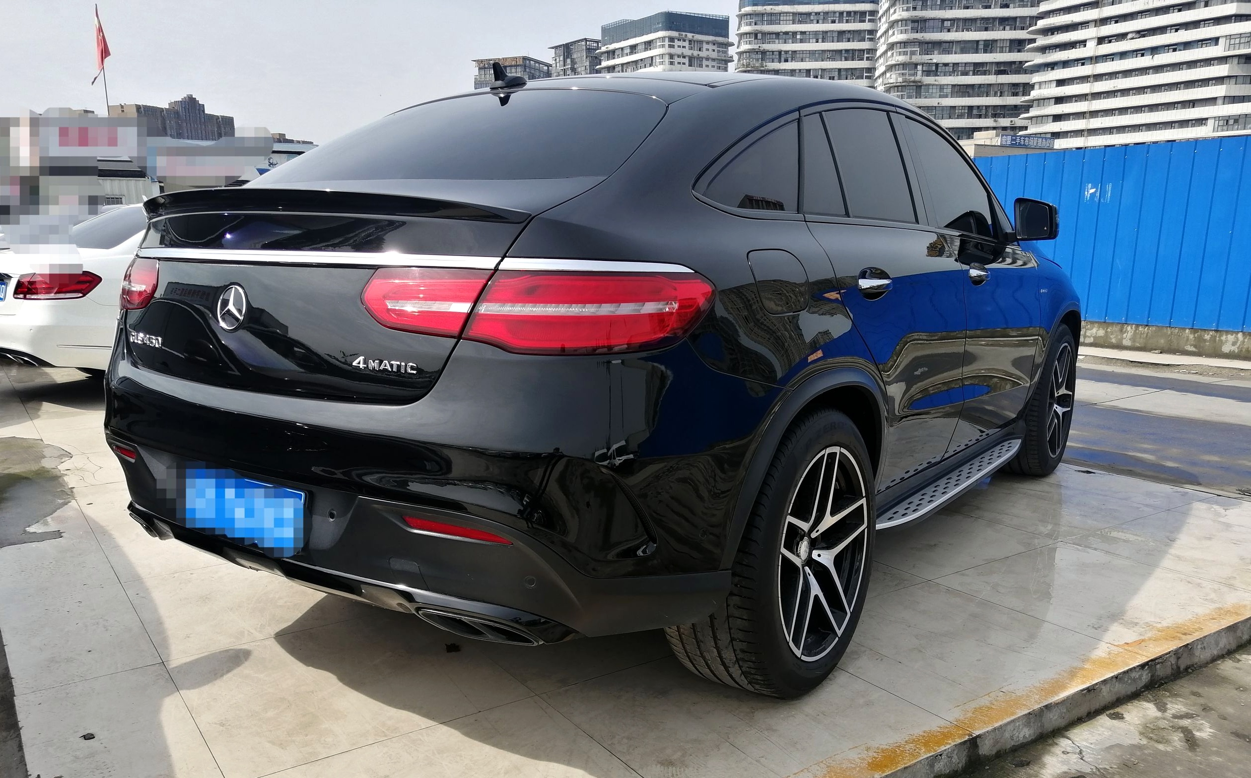 奔驰gle级 2015款 gle 450 amg 4matic 轿跑suv(进口)