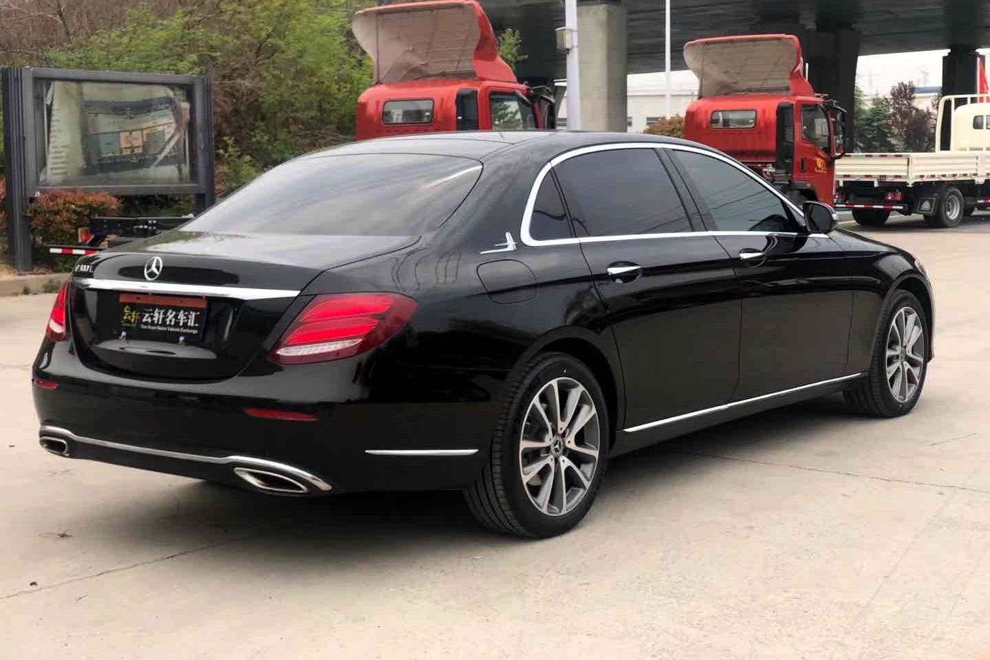 奔驰e级 2020款 e 260 l