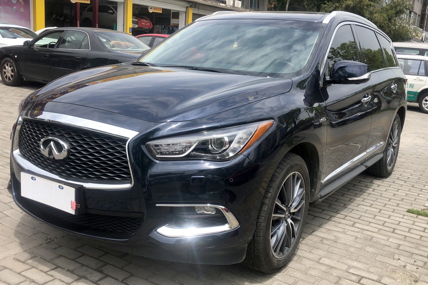 英菲尼迪qx60 2018款 2.5t hybrid 两驱卓越版 国vi(进口)