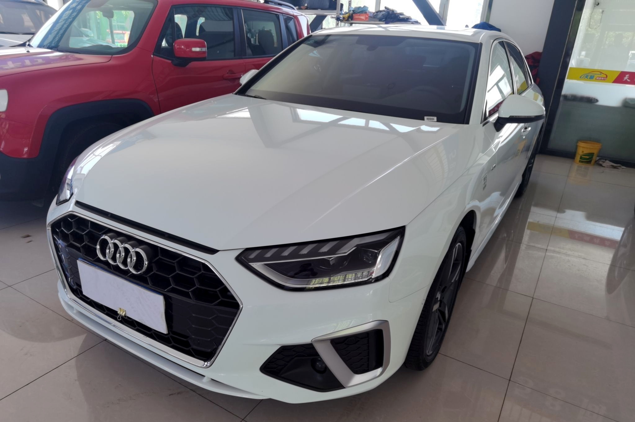 奥迪a4l 2020款 40 tfsi 豪华动感型