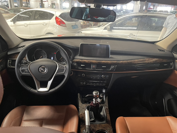 汉腾x7 2016款 1.5t 手动舒适型