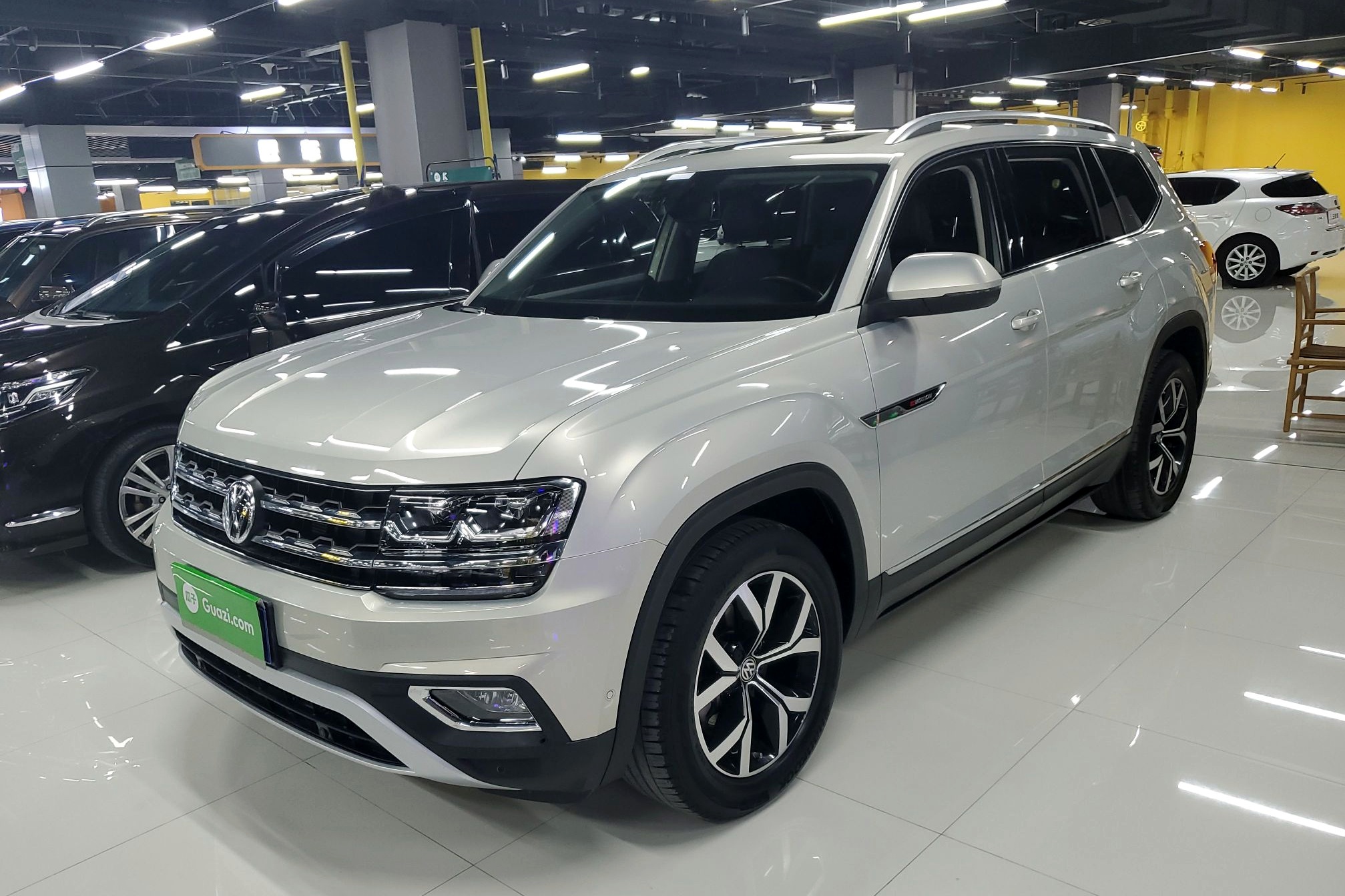 大众 途昂 2020款 改款 380tsi 四驱豪华版