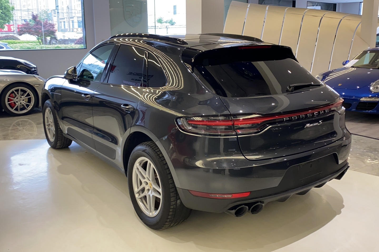 保时捷macan 2020款 macan 2.0t 准新车