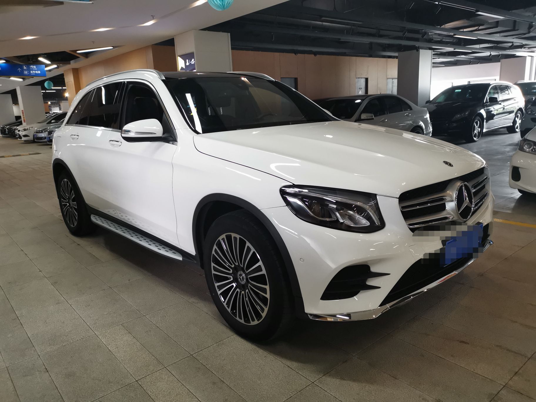 奔驰glcglc260l2019款20t自动动感型国Ⅵ