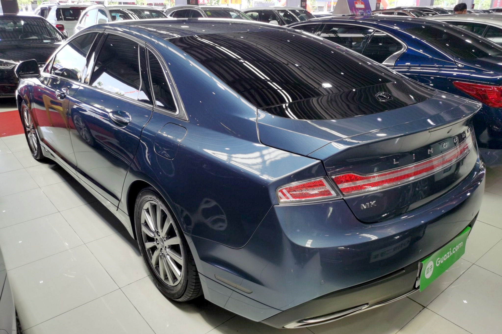 林肯mkz 2019款 2.0t 尊享版 国vi