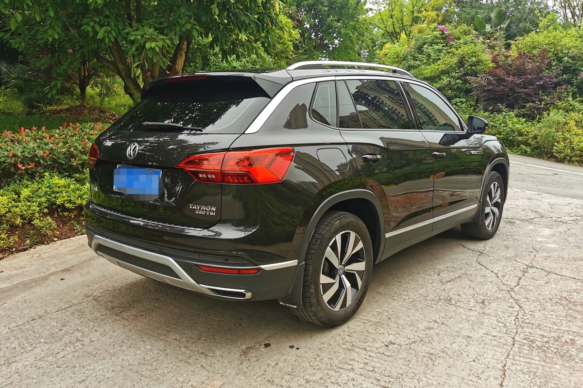 探岳330四驱豪华版,探岳330两驱豪华版 大众 探岳 2019款 330tsi 四驱豪华型 国v 基本信息