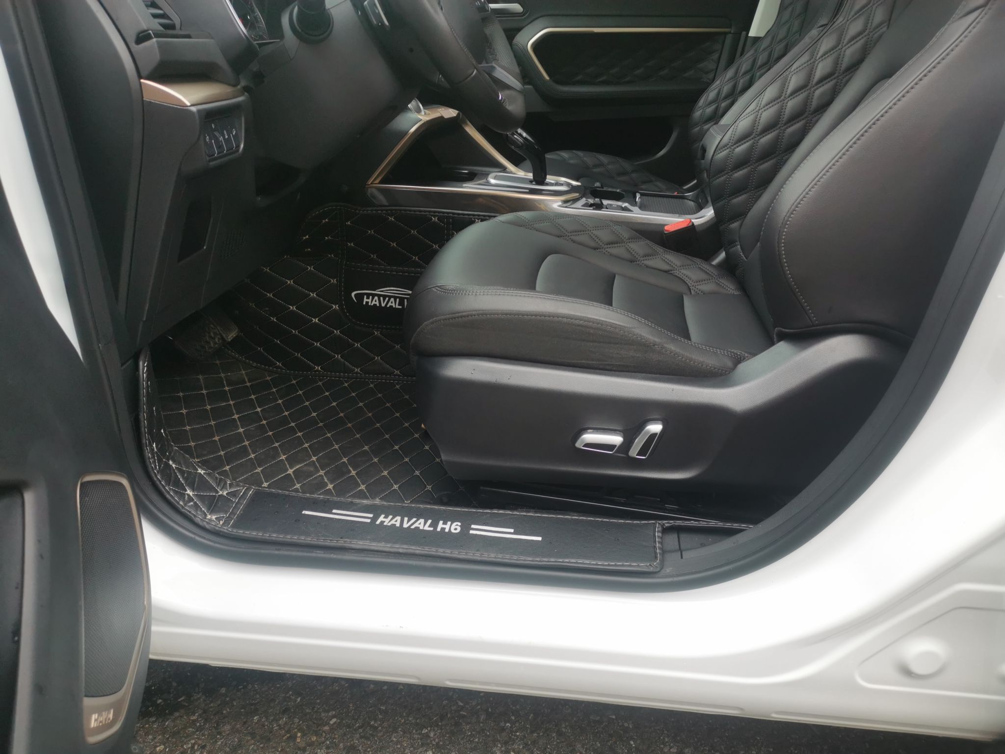 哈弗h6 2020款 1.5gdit 自动铂金冠军版