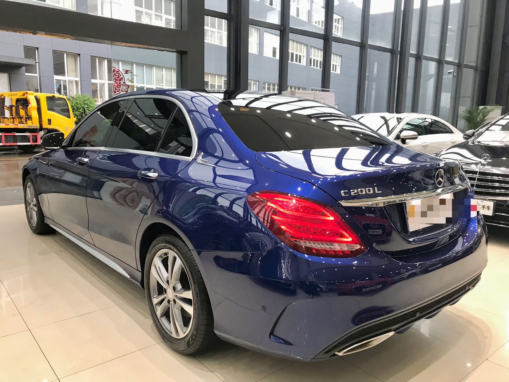 奔驰c级c200l2016款20t自动运动型国Ⅴ