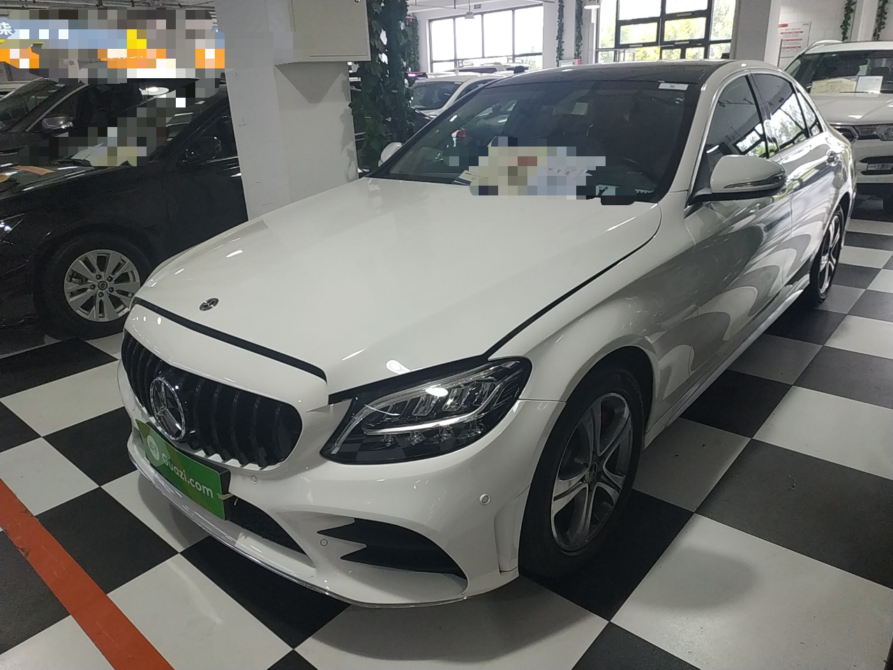 奔驰c级c260l2019款15t自动运动版国Ⅵ