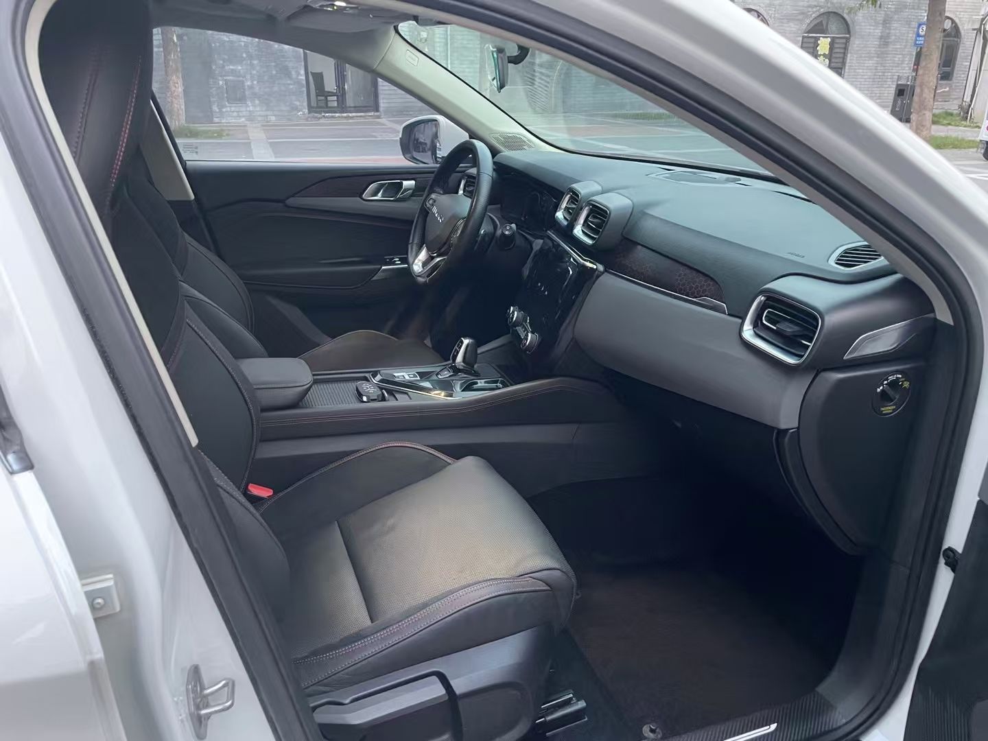 领克02 2018款 1.5T DCT两驱劲版 国V中控内饰7002