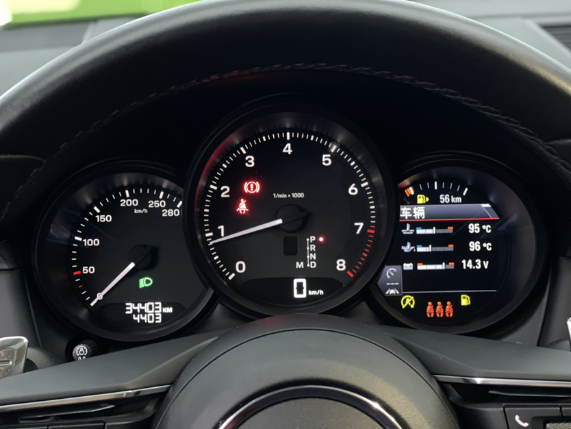 保时捷 2022款 Macan 2.0T中控内饰15