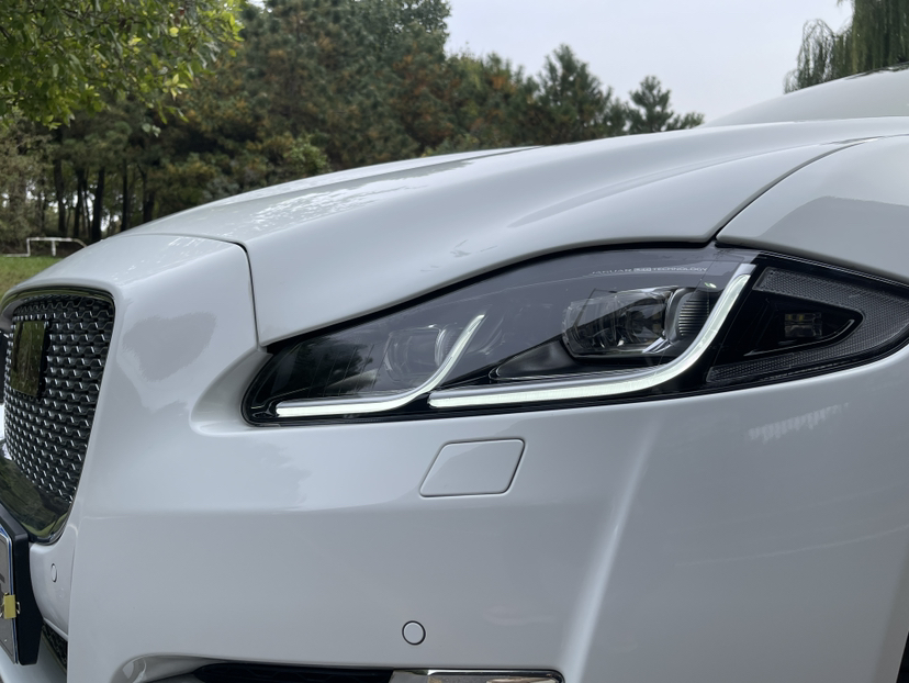 捷豹XJ 2018款 XJL 3.0 SC 两驱典雅商务版车身外观6005