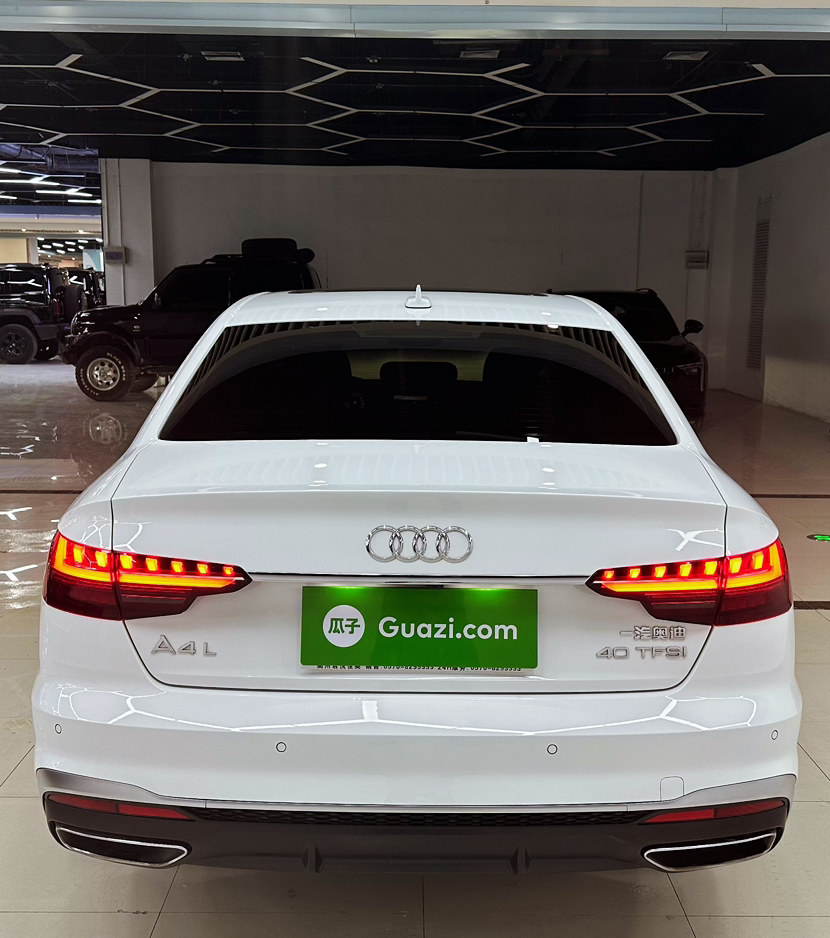 奥迪A4L 2022款 40 TFSI 时尚动感型车身外观6006