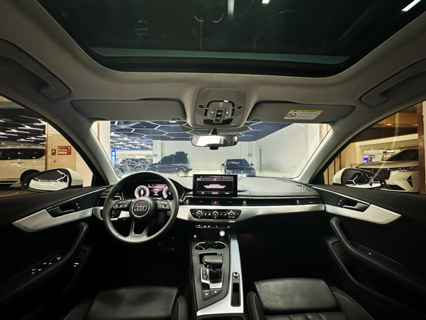 奥迪A4L 2022款 40 TFSI 时尚动感型中控内饰7001