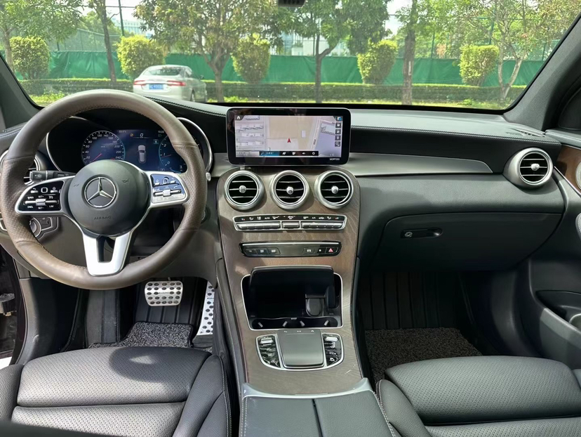 奔驰GLC 2020款 改款 GLC 300 L 4MATIC 动感型中控内饰7001
