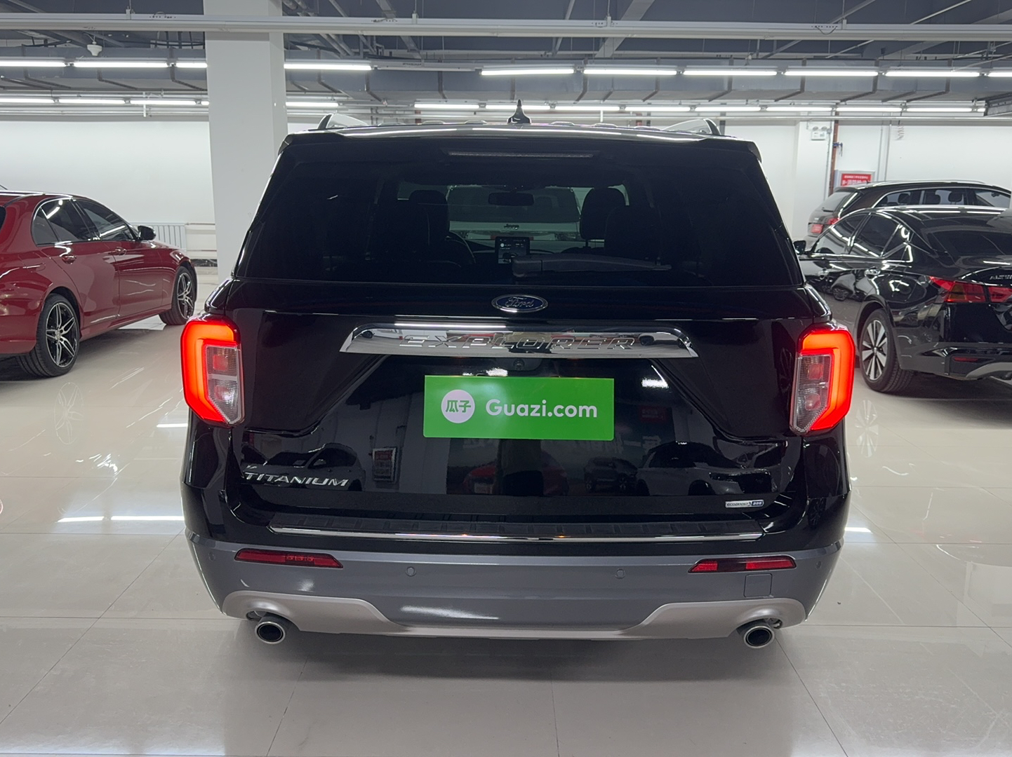 福特 探险者 2020款 EcoBoost 285 四驱钛金版 6座车身外观6004