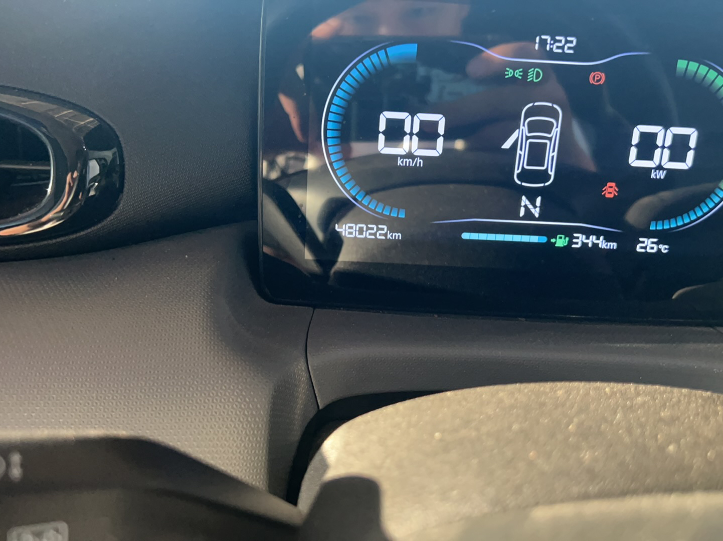 零跑汽车 零跑T03 2021款 400微糖版中控内饰15