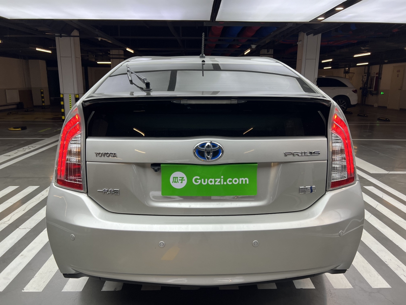 丰田 普锐斯 2012款 1.8L 豪华版车身外观6003