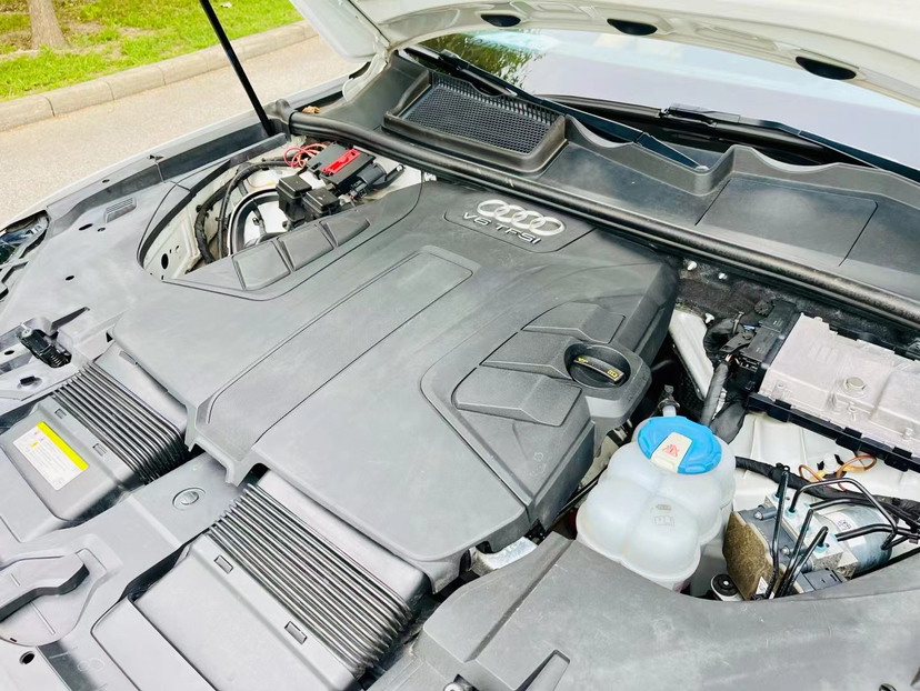 奥迪Q7 2016款 45 TFSI 技术型局部细节9006