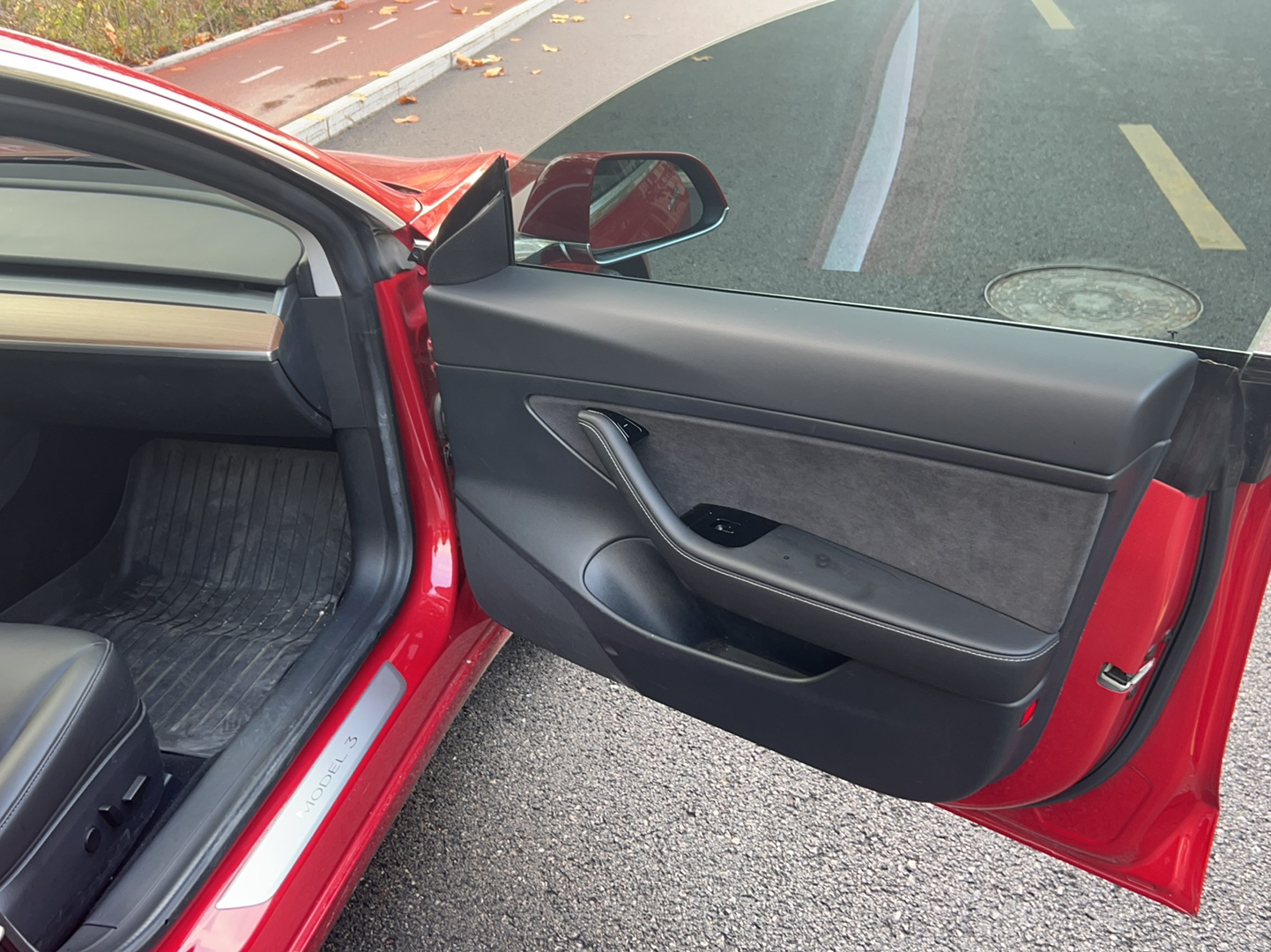 特斯拉 Model 3 2019款 标准续航后驱升级版局部细节9001