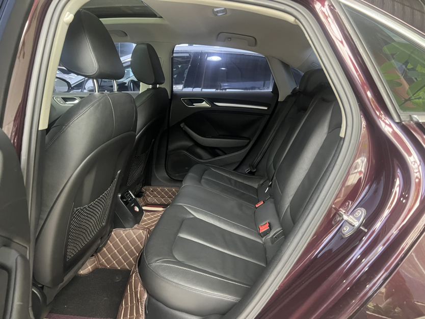 奥迪A3 2015款 Limousine 35 TFSI 百万纪念舒享型中控内饰7002