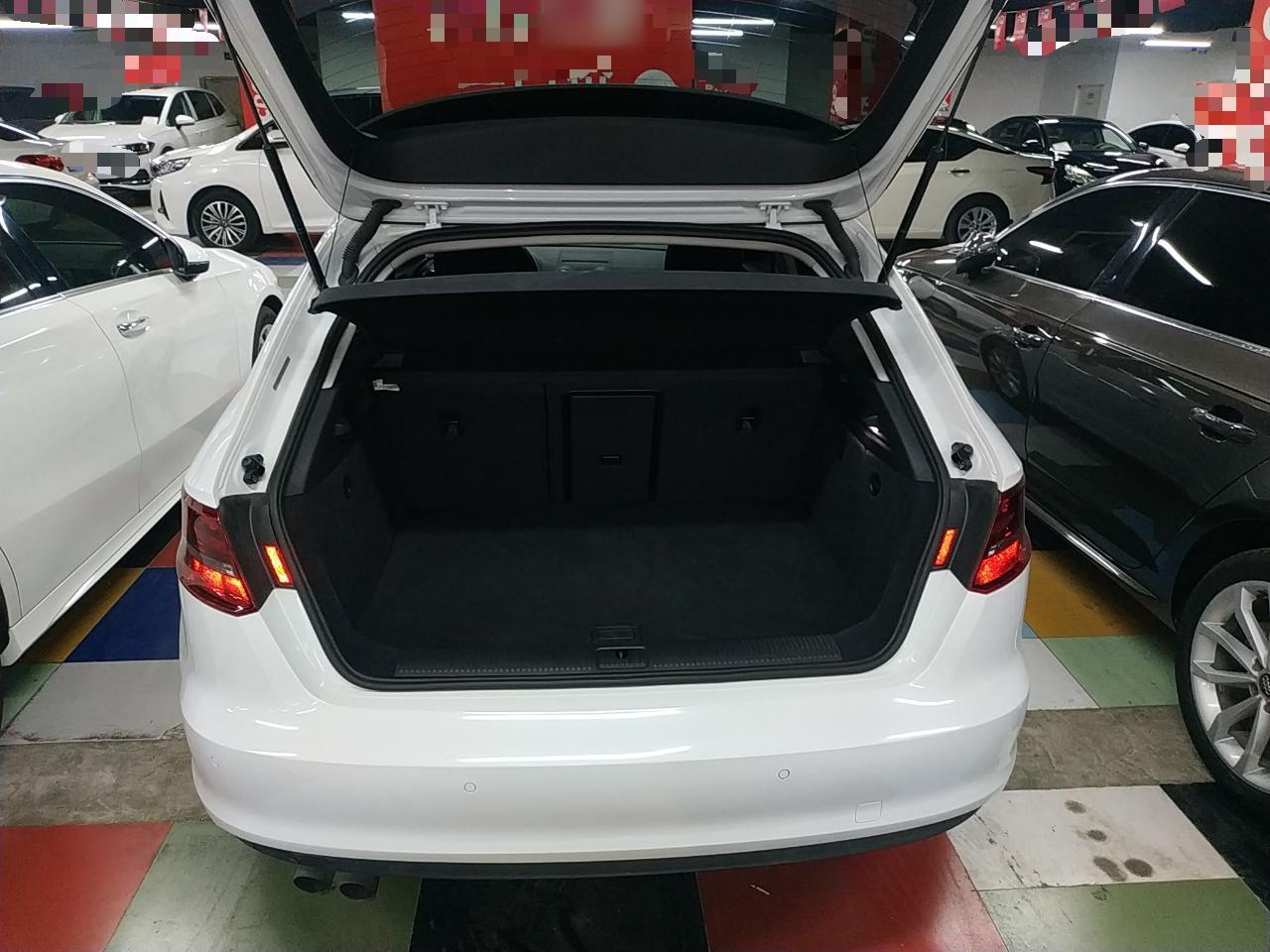 奥迪A3 2014款 Sportback 35 TFSI 自动进取型