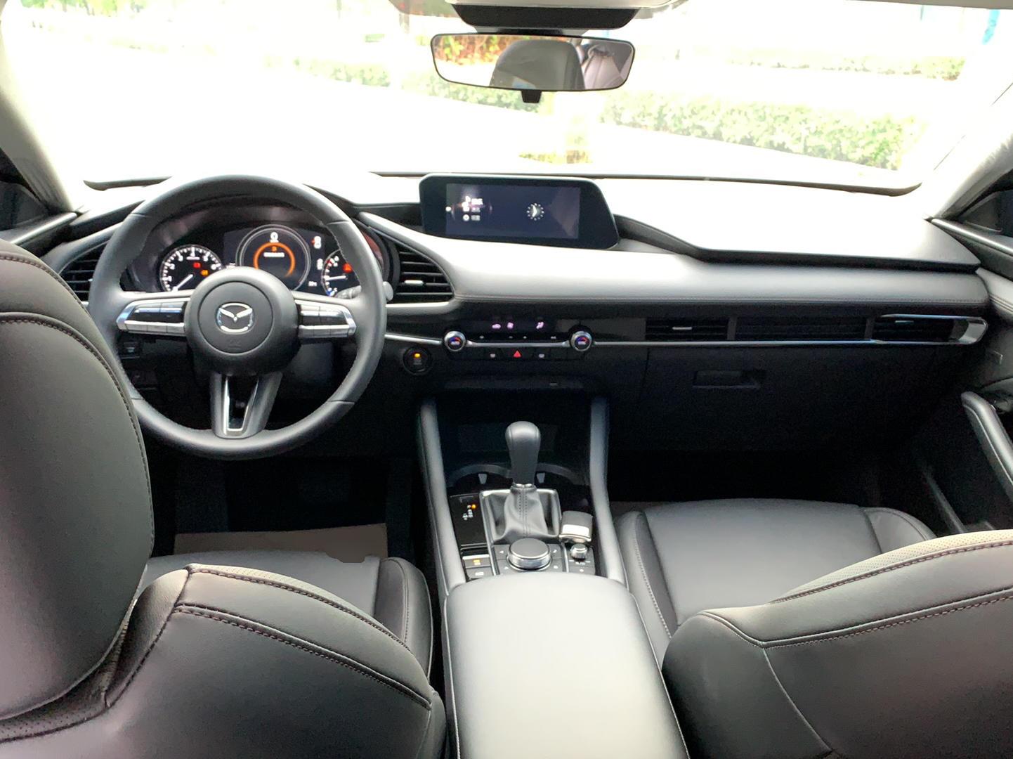 马自达 昂克赛拉 2021款 2.0L 自动质耀版