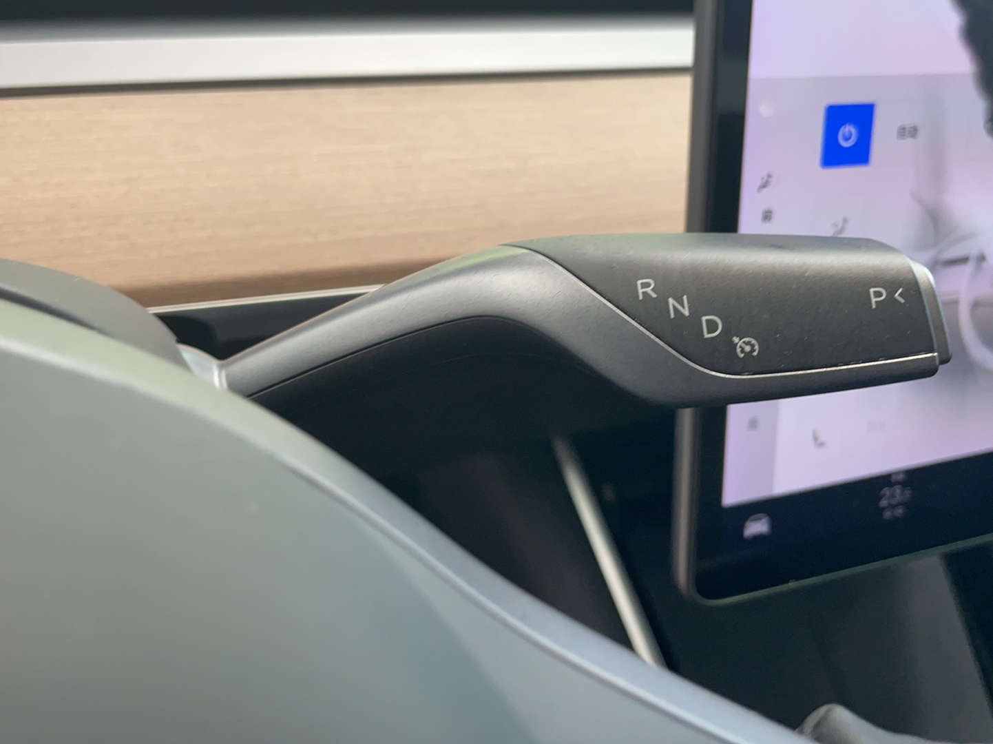 特斯拉 Model 3 2019款 标准续航后驱升级版