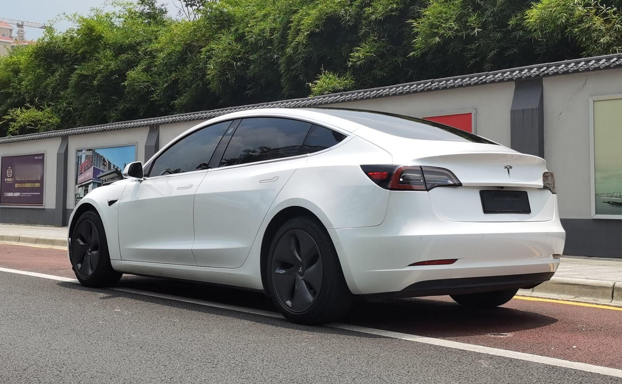 特斯拉 Model 3 2019款 标准续航后驱升级版(进口)