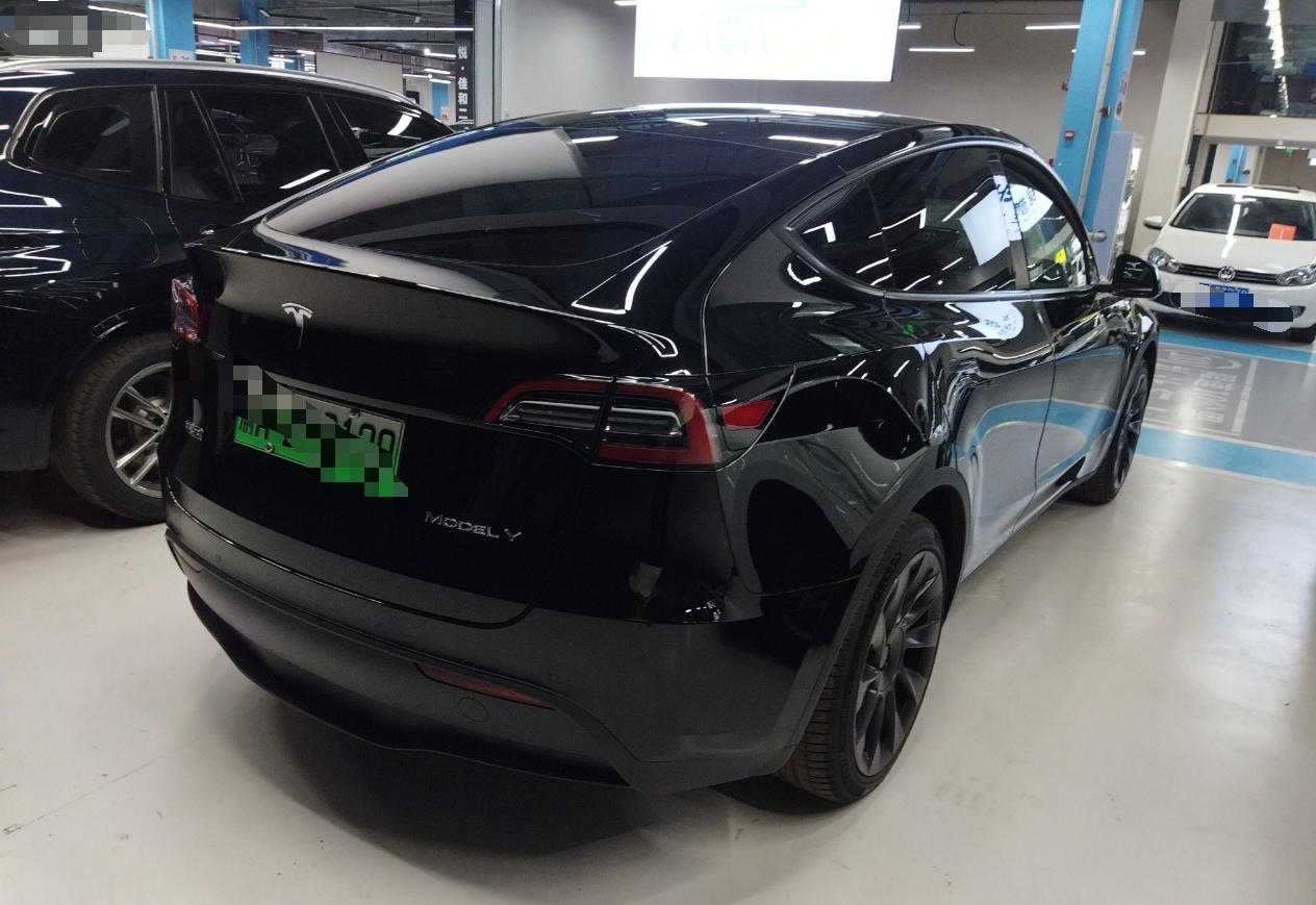 特斯拉 Model Y 2022款 长续航全轮驱动版