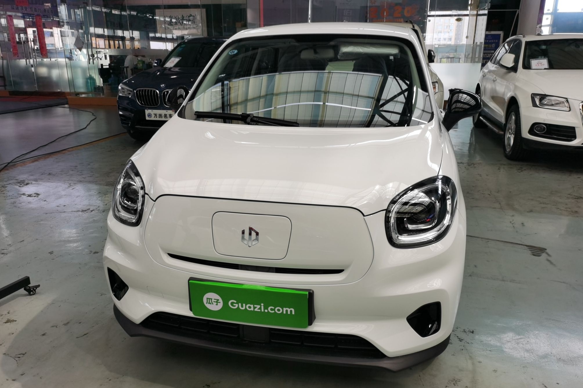 零跑汽车 零跑T03 2021款 400轻享版