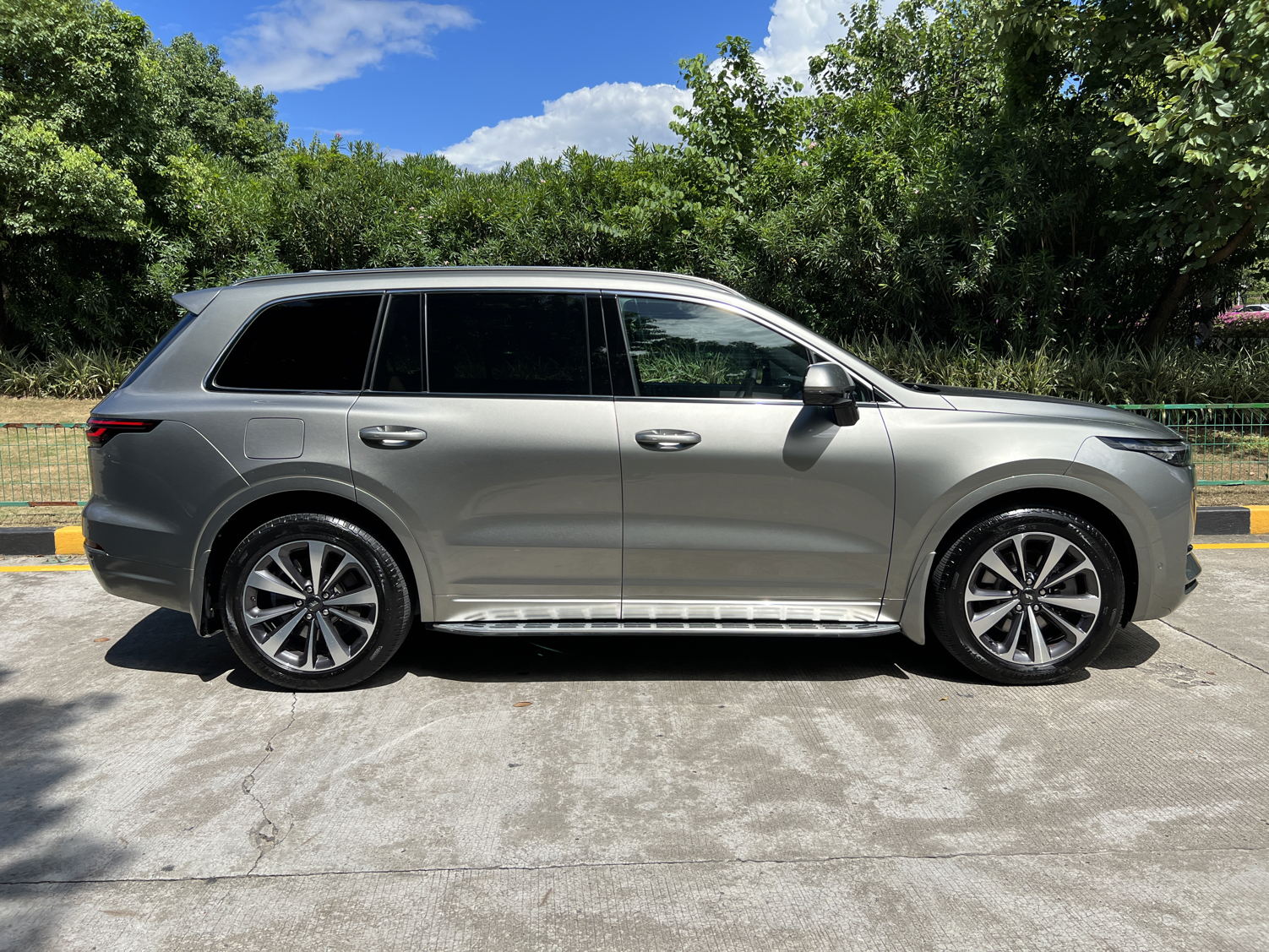 理想汽车 理想ONE 2020款 增程6座版