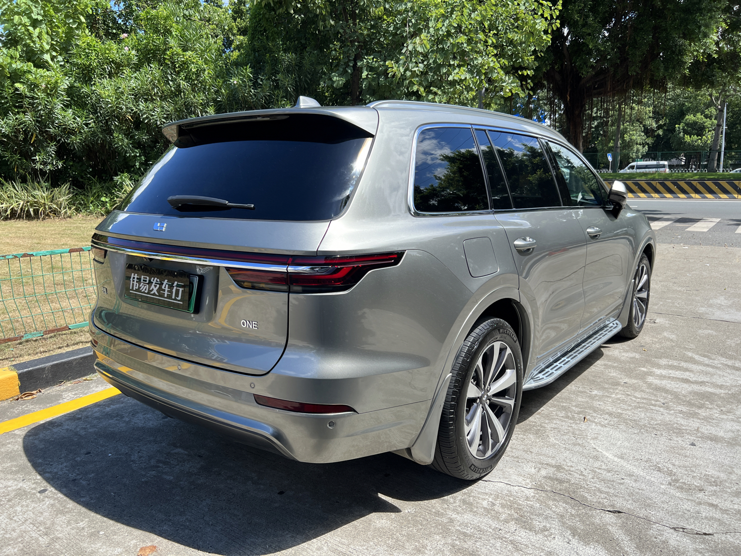 理想汽车 理想ONE 2020款 增程6座版