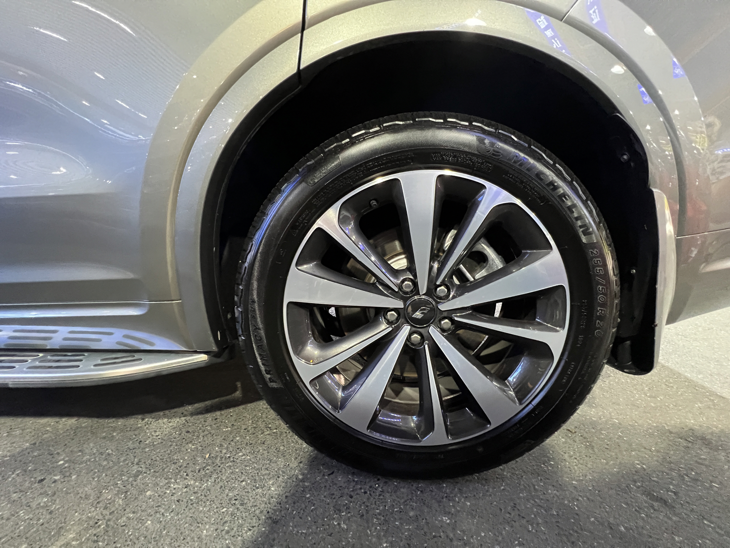 理想汽车 理想ONE 2020款 增程6座版