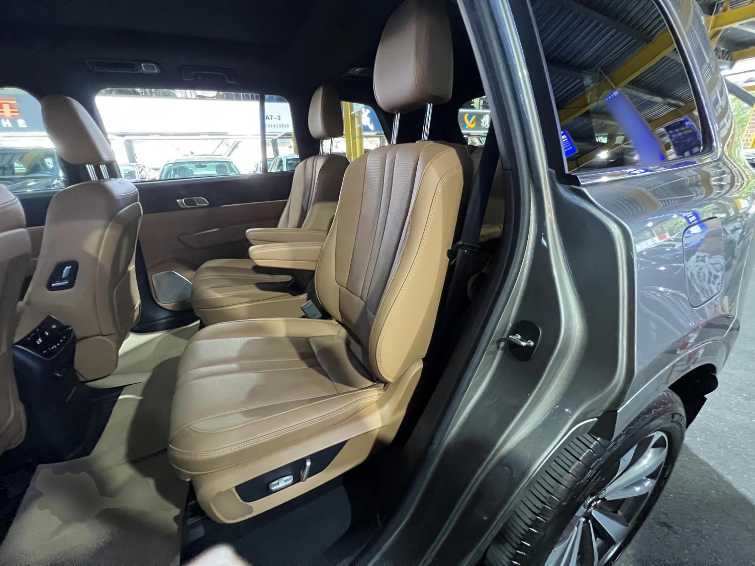 理想汽车 理想ONE 2020款 增程6座版