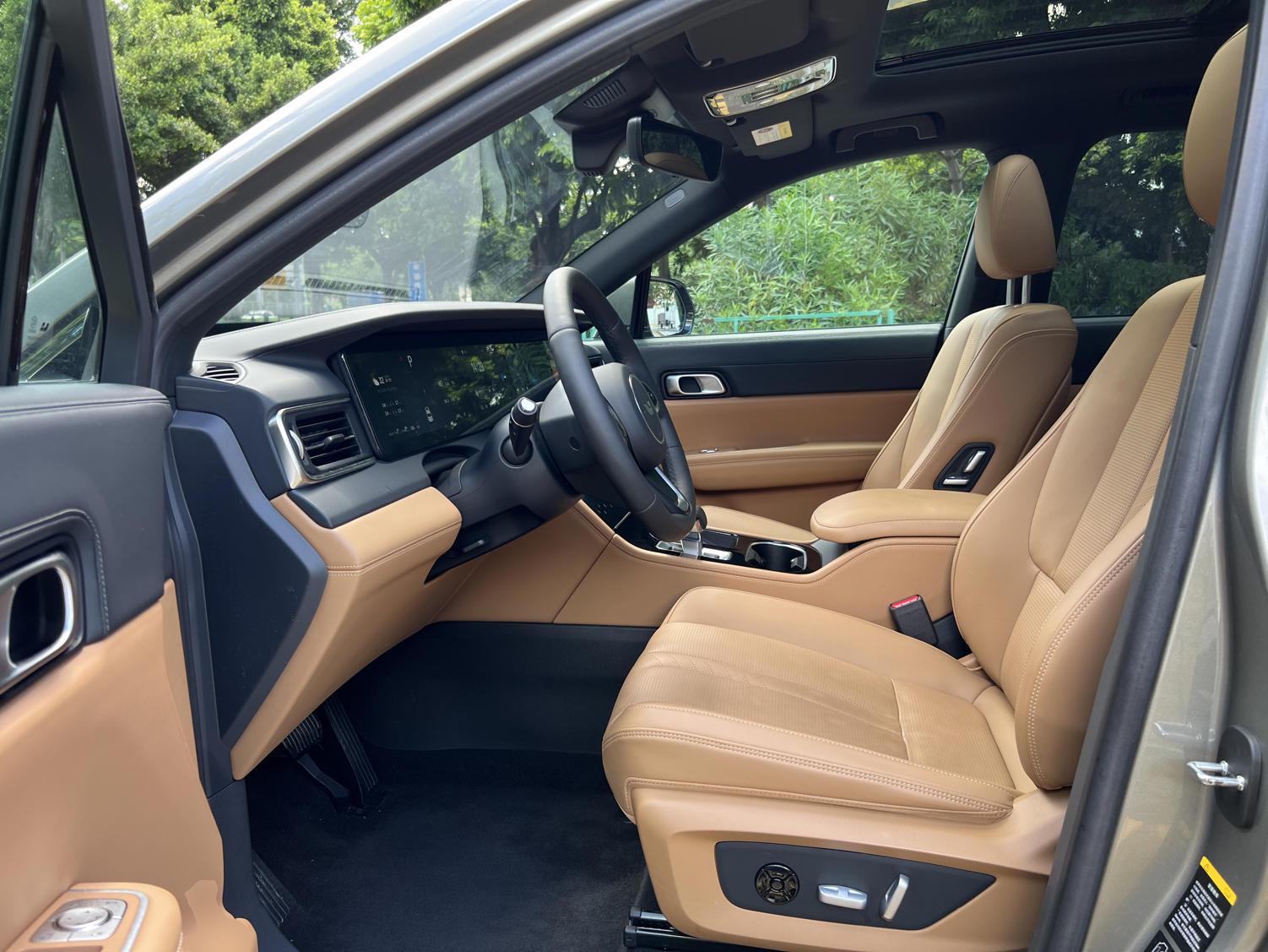 理想汽车 理想ONE 2020款 增程6座版