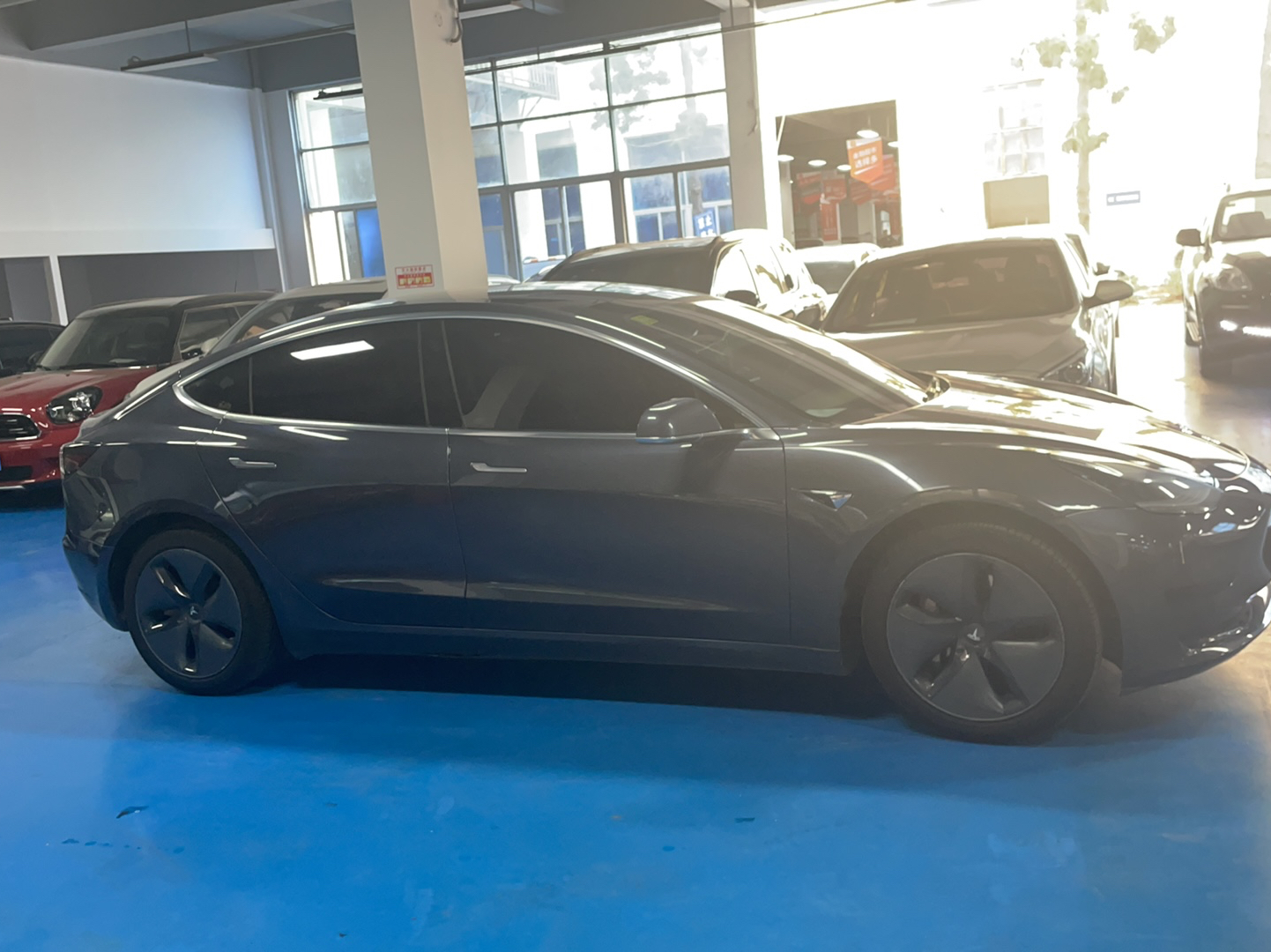 特斯拉 Model 3 2019款 标准续航后驱升级版(进口)