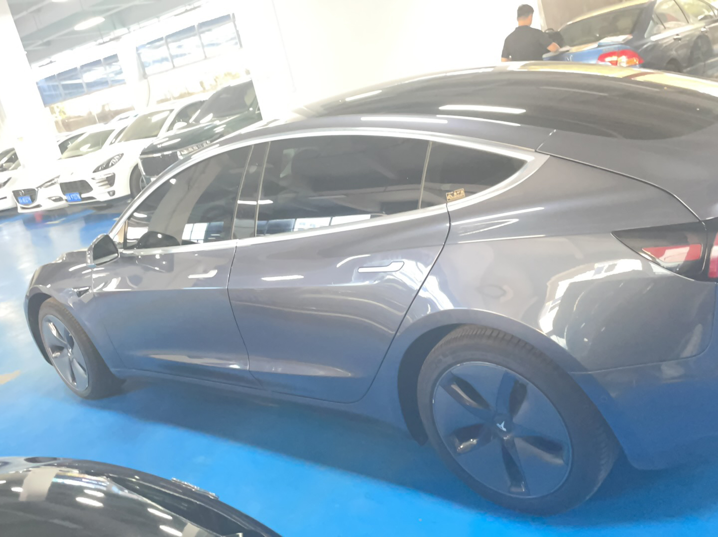 特斯拉 Model 3 2019款 标准续航后驱升级版(进口)