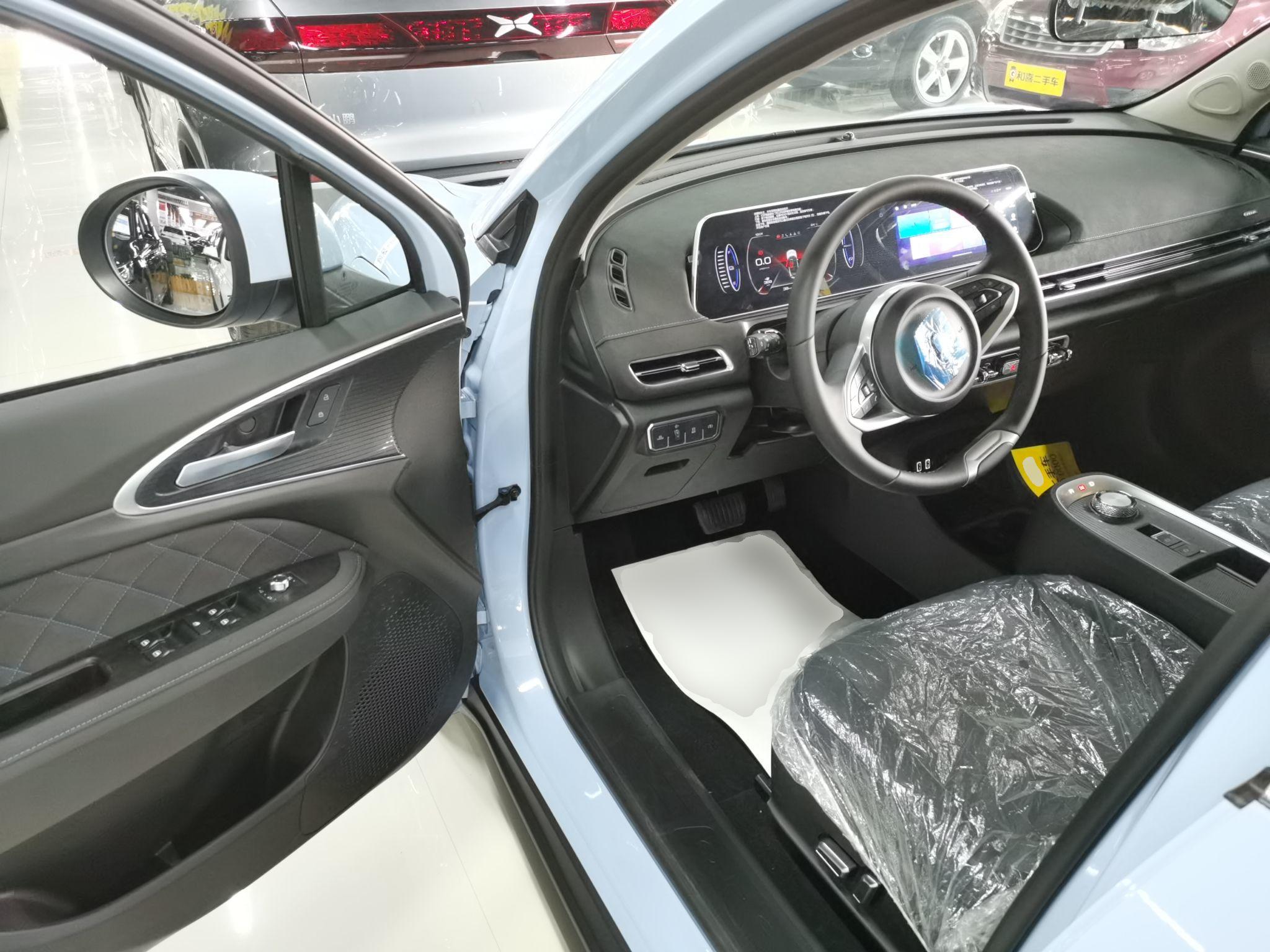 欧拉好猫 2022款 莫兰迪版 400km标准续航 豪华型 三元锂