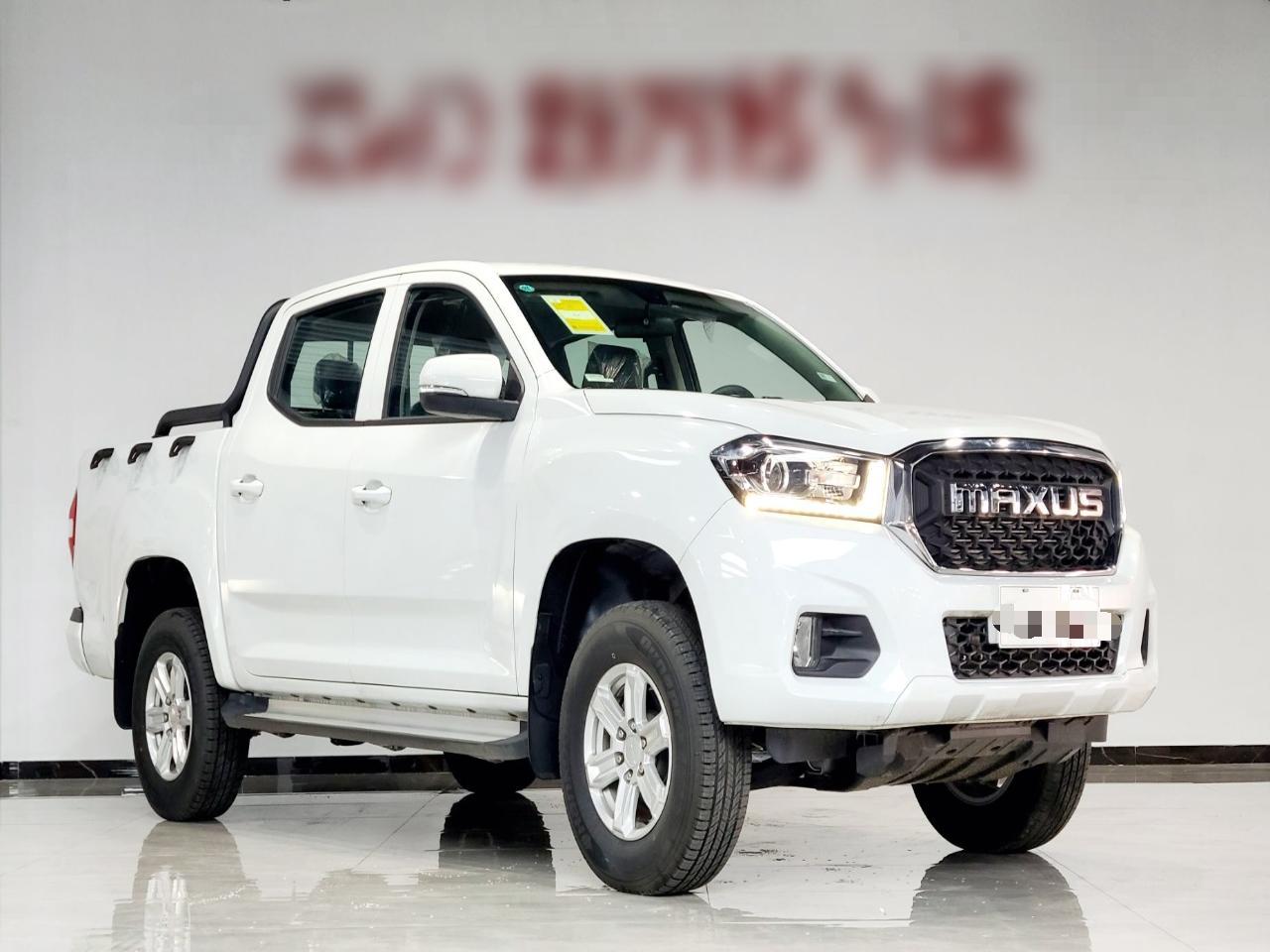 上汽MAXUS 上汽大通T70 2020款 2.0T汽油自动两驱精英型标厢高底盘