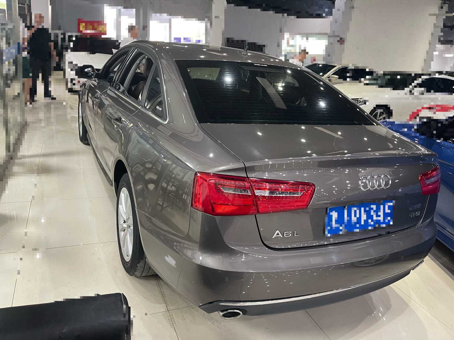 奥迪A6L 2015款 TFSI 百万纪念智领型