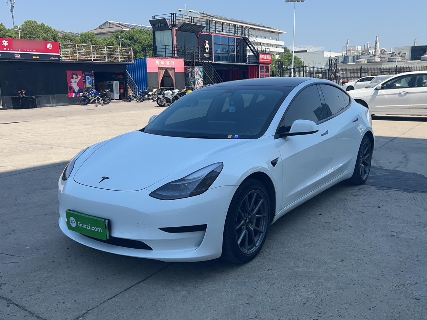 特斯拉 Model 3 2021款 改款 标准续航后驱升级版 3D1