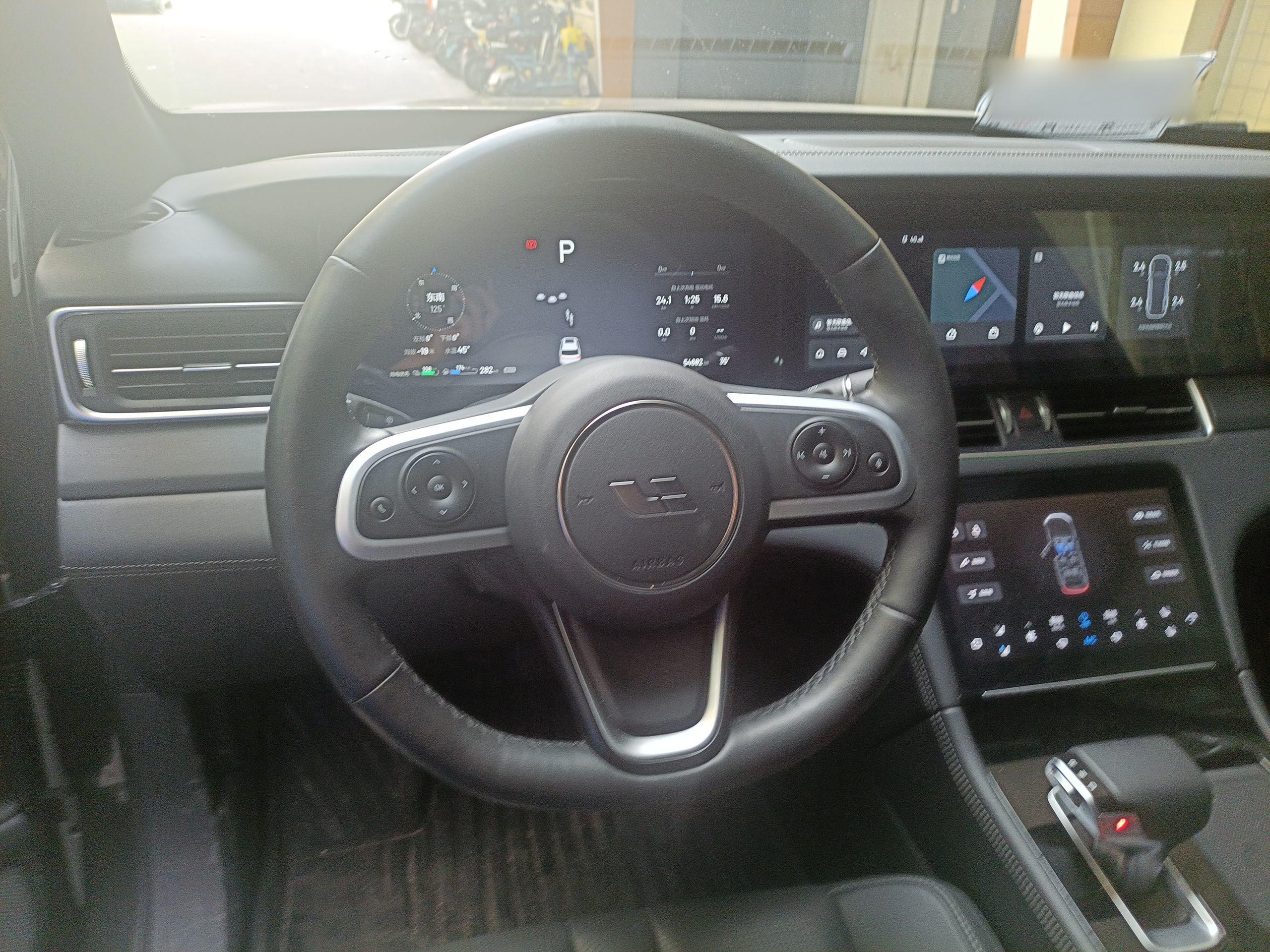 理想汽车 理想ONE 2020款 增程6座版