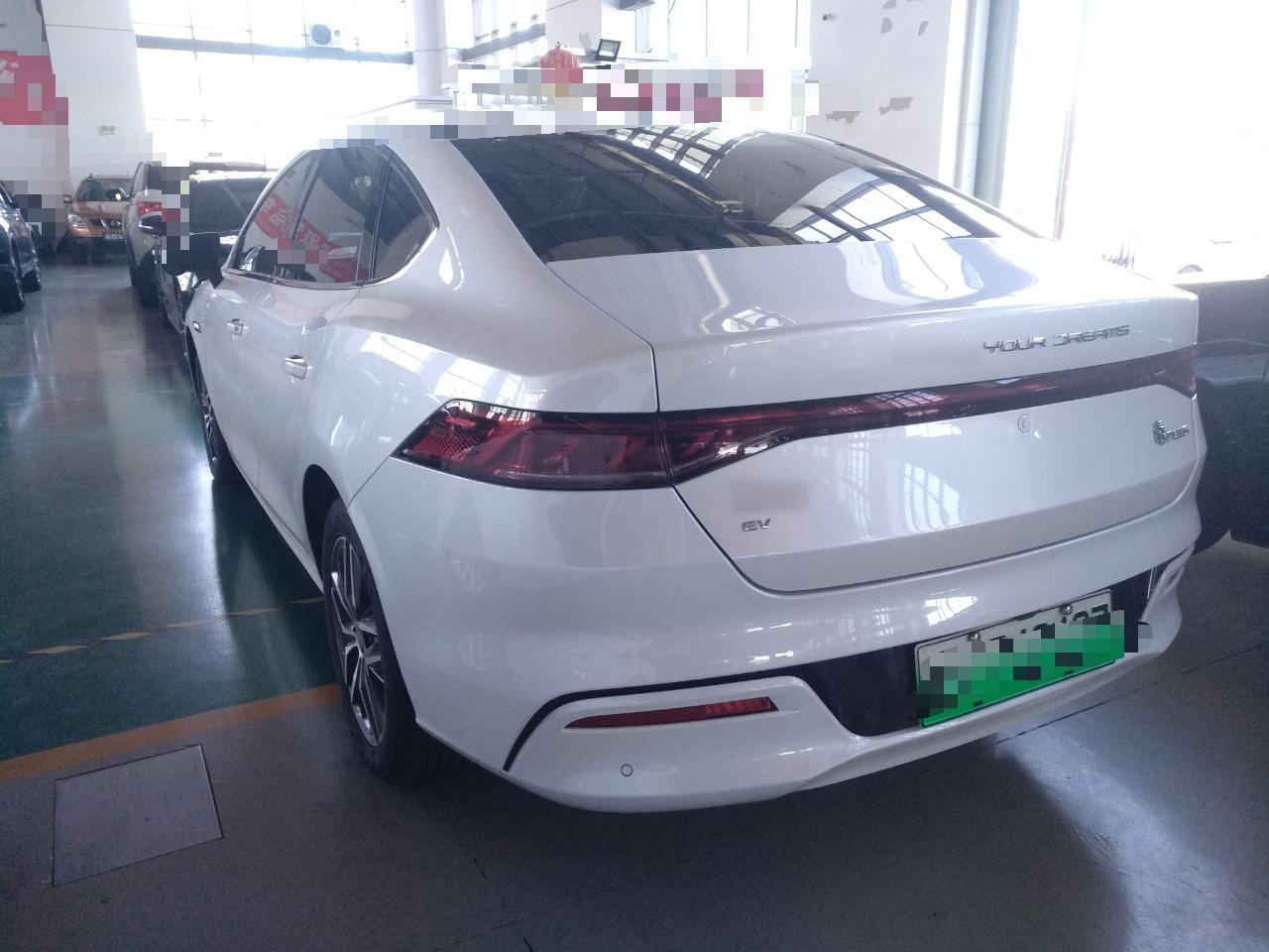 比亚迪 秦PLUS 2021款 EV 400KM 豪华型