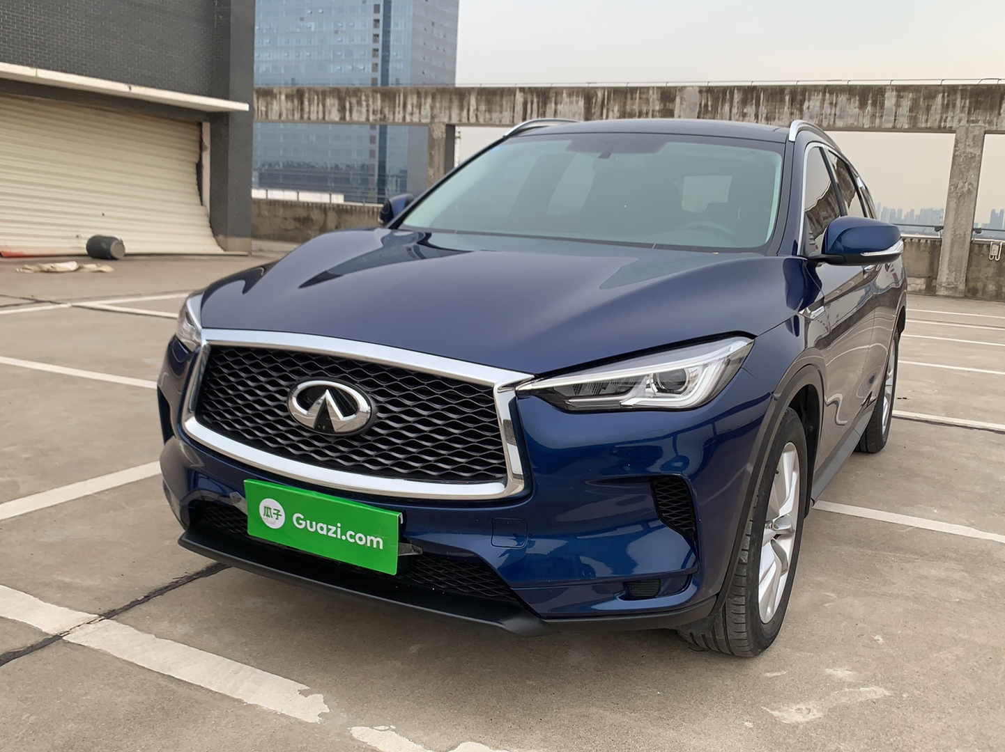 英菲尼迪QX50 2018款 2.0T 两驱菁英版