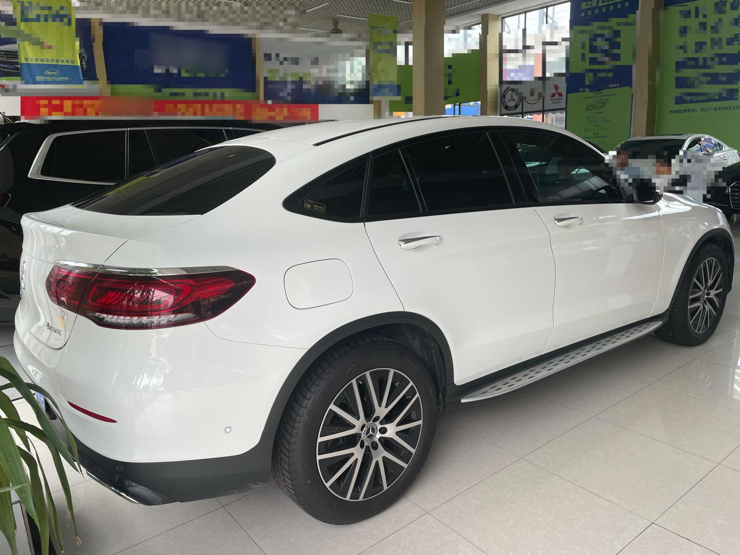 奔驰GLC级 2020款 GLC 300 4MATIC 轿跑SUV(进口)