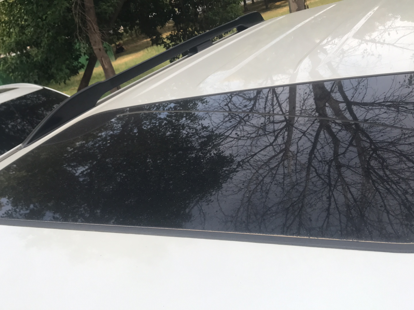 丰田 普拉多 2019款 3.5L 自动TX-L尊享版后挂备胎